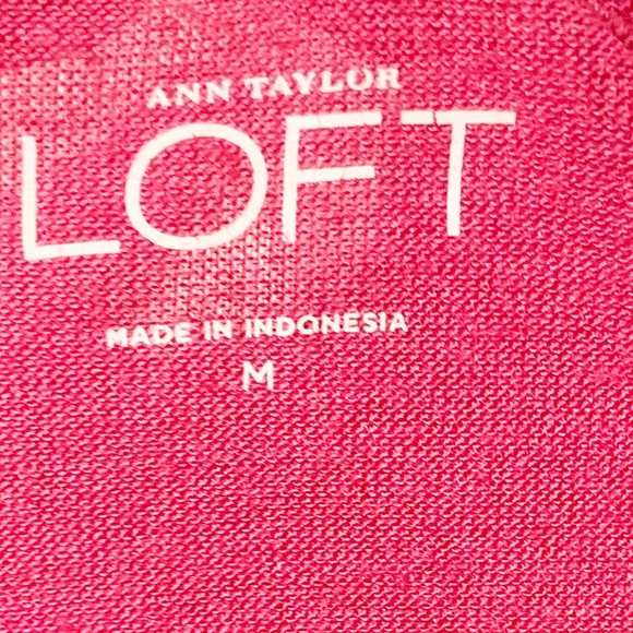 Ann Taylor LOFT Three Quarter Sleeve Knit Top Exposed Zipper Scoop Neckline - Picture 7 of 8